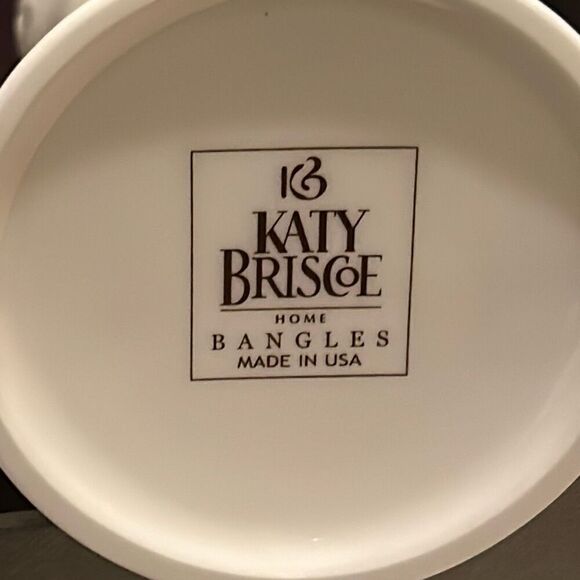 New in box Katy Briscoe Home Bone China White Bisque Small Vase 7.5”  Giftable - Picture 7 of 10